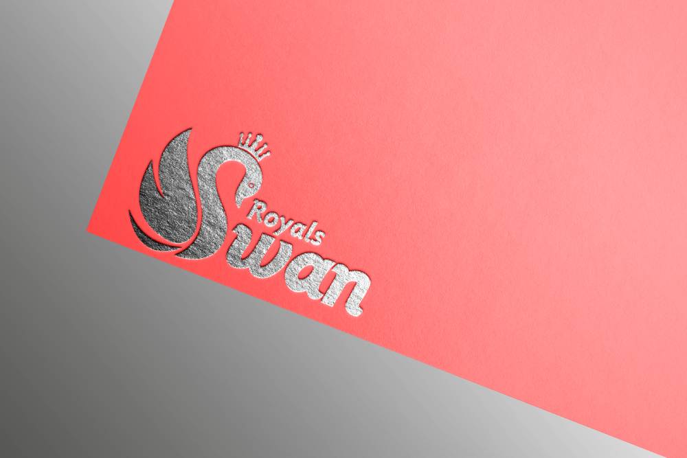 ROYALS SWAN